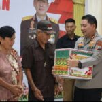 Hari Bhayangkara ke-79, Polda Sulut Salurkan 620 Paket Bansos kepada Warga Minsel