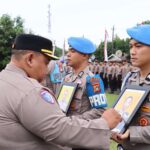 Upacara PTDH Dua Personel, Kapolres Belitung: “Ini Langkah Tegas Institusi dalam Menjaga Disiplin”