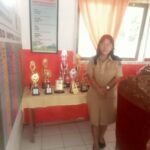 Kepala SD Inpres Rap – Rap, Yulita H,F Runtukahu S.Pd. “Pacu Semangat Belajar Anak – Anak Didik”