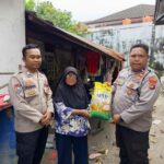 Polres Belitung Gelar Jum’at Berkah, Bagikan Beras untuk Warga Kurang Mampu