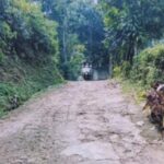Sudah Puluhan Tahun Rusak, Jalan Kampung Sirnagalih Belum Pernah Tersentuh Anggaran Pemerintah